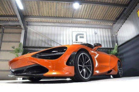 McLaren 720S V8 SSG 16