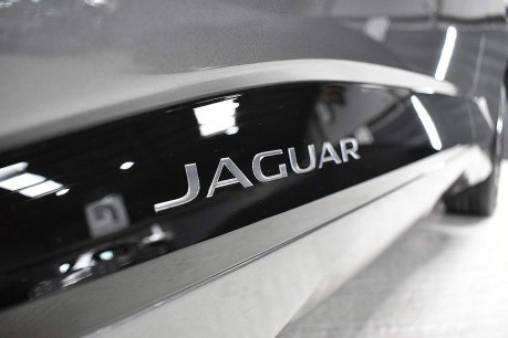 Jaguar I-Pace HSE 12