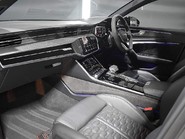 Audi A6 RS 6 AVANT TFSI QUATTRO CARBON BLACK 82