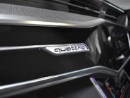 Audi A6 RS 6 AVANT TFSI QUATTRO CARBON BLACK 83