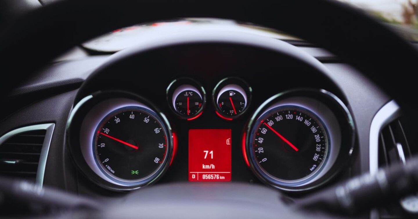 Speed limiters on new cars are a legal requirement in Europe, Blog Octane Finance