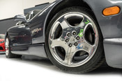 Dodge Viper GTS V10 8.0. LIMITED RUN PAINTWORK. SPORT SUSPENSION. RARE MODEL. 28