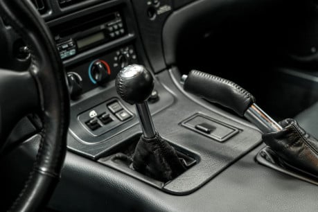 Dodge Viper GTS V10 8.0. LIMITED RUN PAINTWORK. SPORT SUSPENSION. RARE MODEL. 44