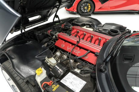 Dodge Viper GTS V10 8.0. LIMITED RUN PAINTWORK. SPORT SUSPENSION. RARE MODEL. 46