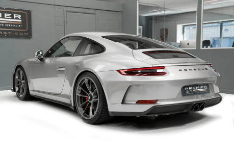 Porsche 911 GT3 TOURING. 4.0. 6-SPEED MANUAL. SPORTS CHRONO. REVERSING CAM 6