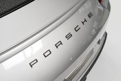 Porsche 911 GT3 TOURING. 4.0. 6-SPEED MANUAL. SPORTS CHRONO. REVERSING CAM 9