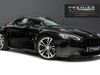 Aston Martin Vantage V12. RARE MANUAL GEARBOX. EXTERIOR & INTERIOR CARBON PACKS. CARBON SEATS.