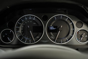 Aston Martin Vantage V12. RARE MANUAL GEARBOX. EXTERIOR & INTERIOR CARBON PACKS. CARBON SEATS. 36