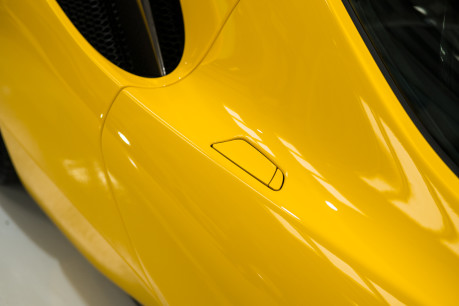 Ferrari SF90 Stradale HUGE SPECIFICATION. £68K OF OPTIONS. CARBON EXT & INT PACKS. VAT QUALIFYING 32