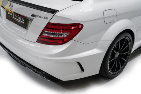 Mercedes-Benz C Class C63 AMG. BLACK SERIES. COLLECTOR'S EXAMPLE. LOW MILEAGE. LOW OWNERS. 11