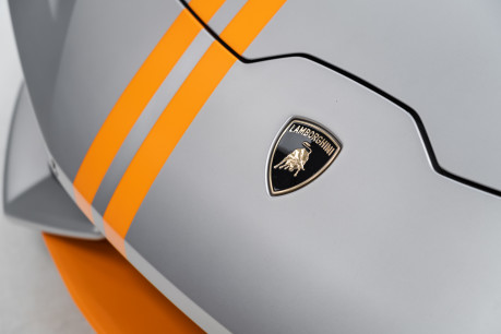 Lamborghini Huracan 5.2 V10 LP 610-4 AVIO. 1 OF 250 EXAMPLES WORLDWIDE. FRONT LIFT. LOW MILEAGE 25
