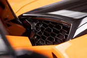 Lamborghini Huracan LP640-4 PERFORMANTE. LIFT SYSTEM. FULL TOPAZ PPF. LAMBO WARRANTY TO MAR 24. 27
