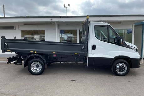 Iveco Daily 35C14 Business Single Cab Tipper 10