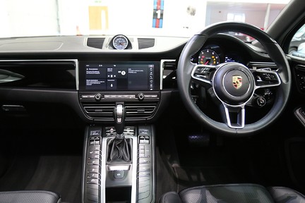 Porsche Macan S PDK with an Incredible Specification 13
