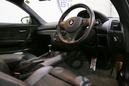BMW 1 Series 1M Coupe - Only 2 Owners, FBMWSH 6