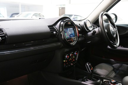 Mini Clubman Cooper with Navigation and Heated Seats 4