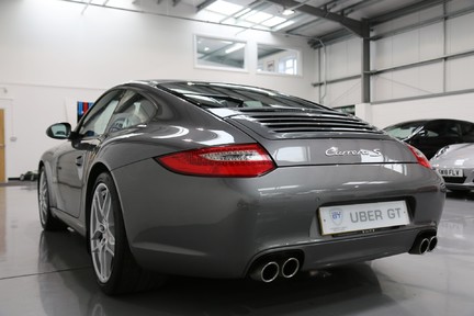 Porsche 911 997.2 Carrera S with Manual Gearbox and Great Specification 3