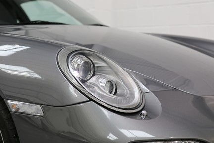 Porsche 911 997.2 Carrera S with Manual Gearbox and Great Specification 13