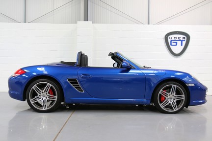 Porsche Boxster 24V S Manual with BOSE, Heated Seats and More 1