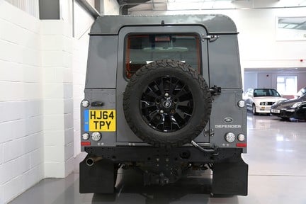Land Rover Defender 110 TD XS Utility Wagon - Cherished Example 9