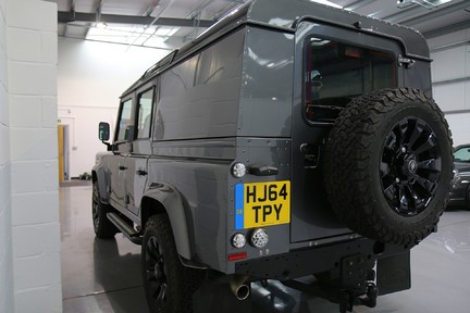 Land Rover Defender 110 TD XS Utility Wagon - Cherished Example 3