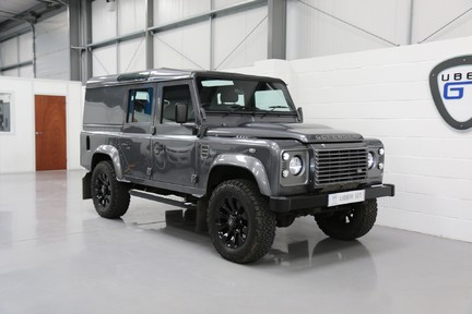 Land Rover Defender 110 TD XS Utility Wagon - Cherished Example 37
