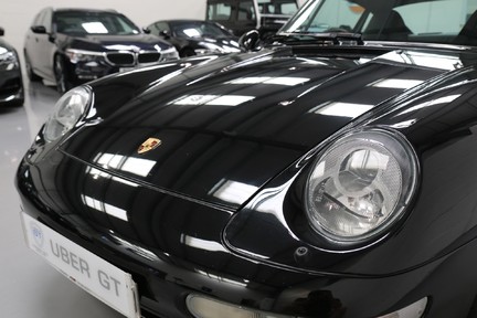 Porsche 911 993 Carrera 4 Coupe - Exquisite Example with Exceptional History 41