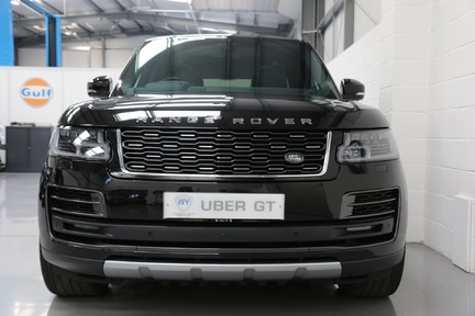 Land Rover Range Rover V8 SV Autobiography Dynamic with an Ultimate Specification 10