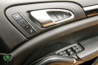 Porsche Cayenne 3.0 TD PLATINUM EDITION V6 TIPTRONIC 39