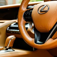 Lexus LC 500H SPORT 2