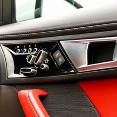 Jaguar F-Type V6 1