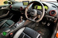Audi RS3 2.5 TFSI Sportback Quattro 19