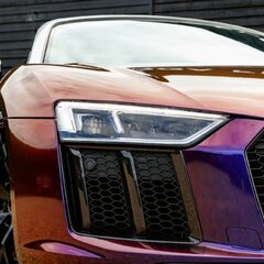 Audi R8 V10 PLUS QUATTRO SPYDER 2