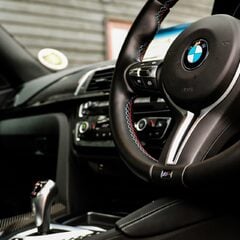 BMW M4 COMPETITION PACK 2