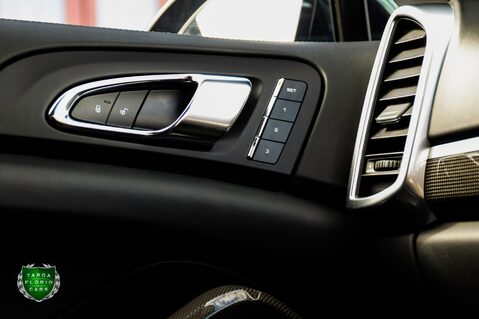 Porsche Cayenne 4.8 V8 TURBO S TIPTRONIC 4WD 58