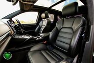 Porsche Cayenne 4.8 V8 TURBO S TIPTRONIC 4WD 8
