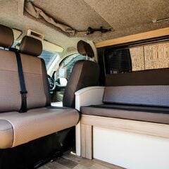 Volkswagen Transporter T30 2.0 TDI HIGHLINE Camper Conversion 1