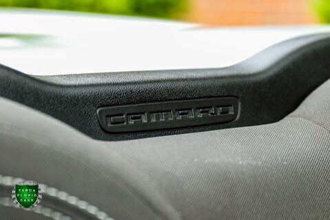 Chevrolet Camaro SS Convertible V8 Auto 38