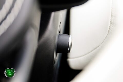 Land Rover Range Rover Sport 5.0 SVR Auto 29