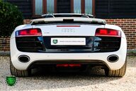 Audi R8 SPYDER 5.2 V10 QUATTRO R TRONIC 80