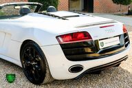 Audi R8 SPYDER 5.2 V10 QUATTRO R TRONIC 84