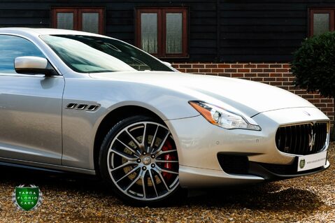 Maserati Quattroporte GTS 3.8 V8 AUTO 34