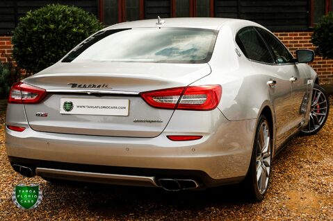 Maserati Quattroporte GTS 3.8 V8 AUTO 67