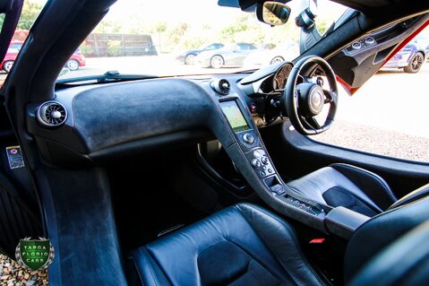 McLaren MP4-12C V8 27