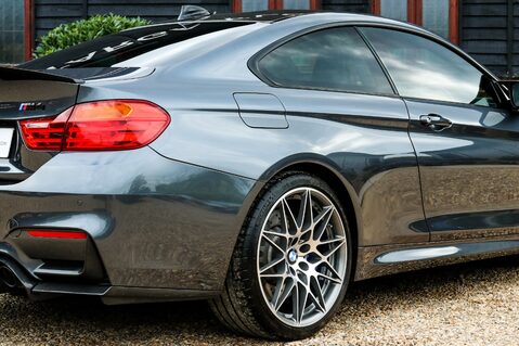 BMW M4 COMPETITION 3.0 AUTO 76