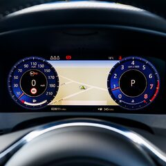 Jaguar F-Pace SVR 5.0 AWD AUTO 1