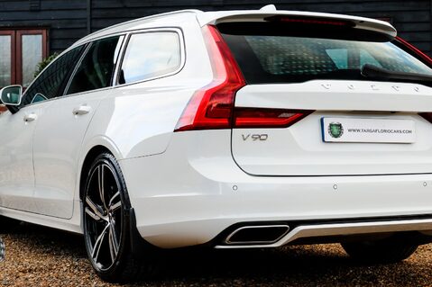 Volvo V90 2.0 T5 R-DESIGN 71