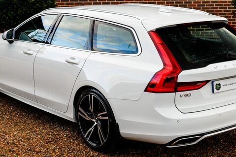 Volvo V90 2.0 T5 R-DESIGN 74