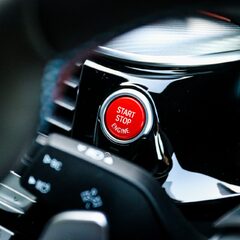 BMW M5 COMPETITION 4.4 V8 1