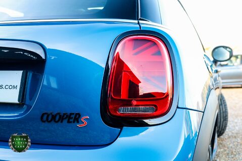 Mini Hatch COOPER S SPORT MANUAL 42